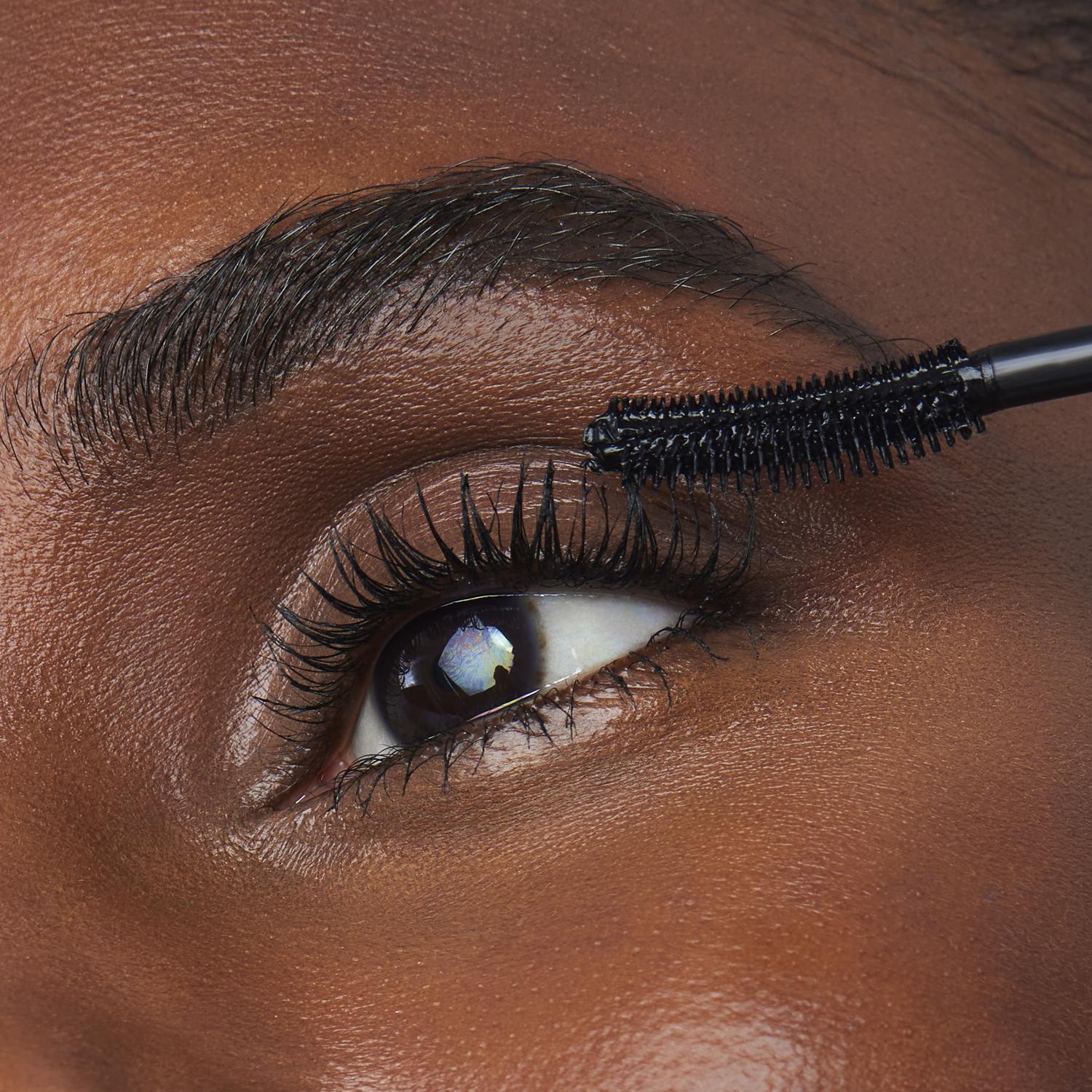 E.L.F. LASH 'N ROLL MASCARA (MÁSCARA RIZO MÁXIMO)